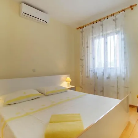 Biserka Apartment
